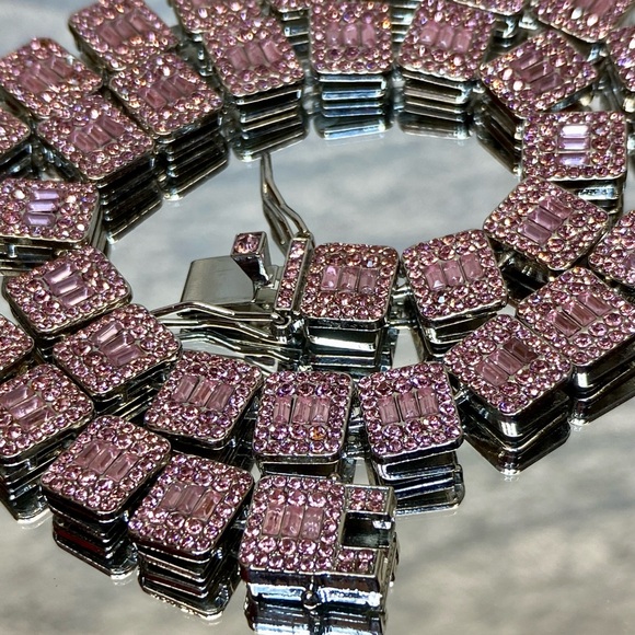 Stunning Pink Glass Rhinestone Statement Necklace Stainless Steel w Safety Clasp - Picture 7 of 13